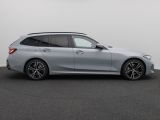 Foto Nummer 5: BMW 330i