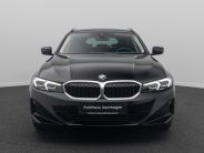Foto Nummer 2: BMW 320i