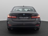 Foto Nummer 8: BMW 330i
