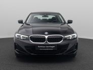Foto Nummer 2: BMW 330i
