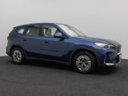 Foto Nummer 4: BMW iX1